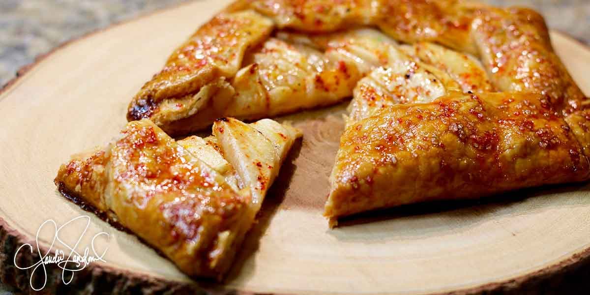 TAJÍN® Apple Galette